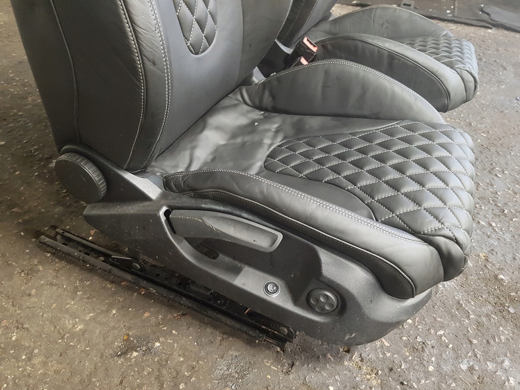 фото №6, Audi r8 420 2008r сиденья кожаный комплект