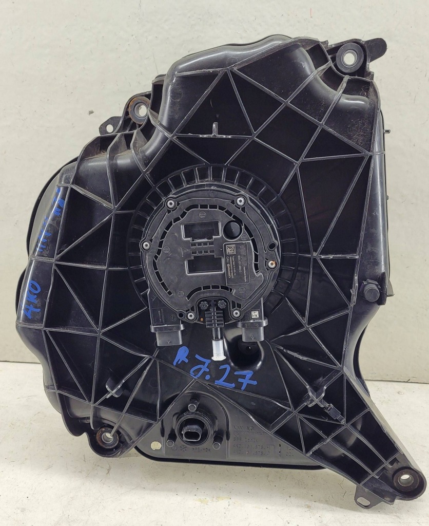 Audi a4 b9 бак adblue Оригинал