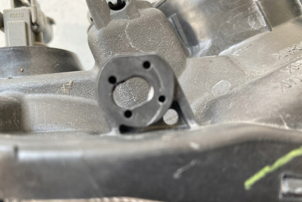 фото №10, Лампа права передня nissan almera ii хетчбек n16 10016391 1.5l дизель