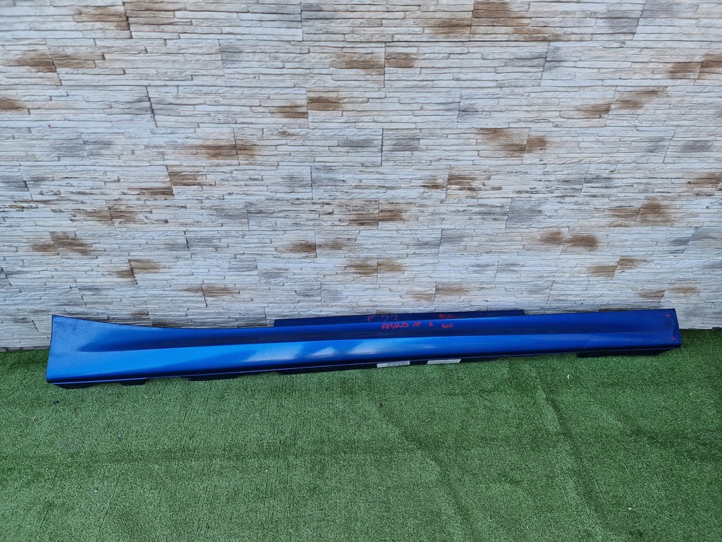 фото №1, Молдинг порог правая bmw 2 f22 f23 m набор