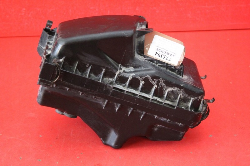 фото №4, Корпус фильтра воздуха toyota corolla e12 1.4 d-4d 90 km lift 03-07