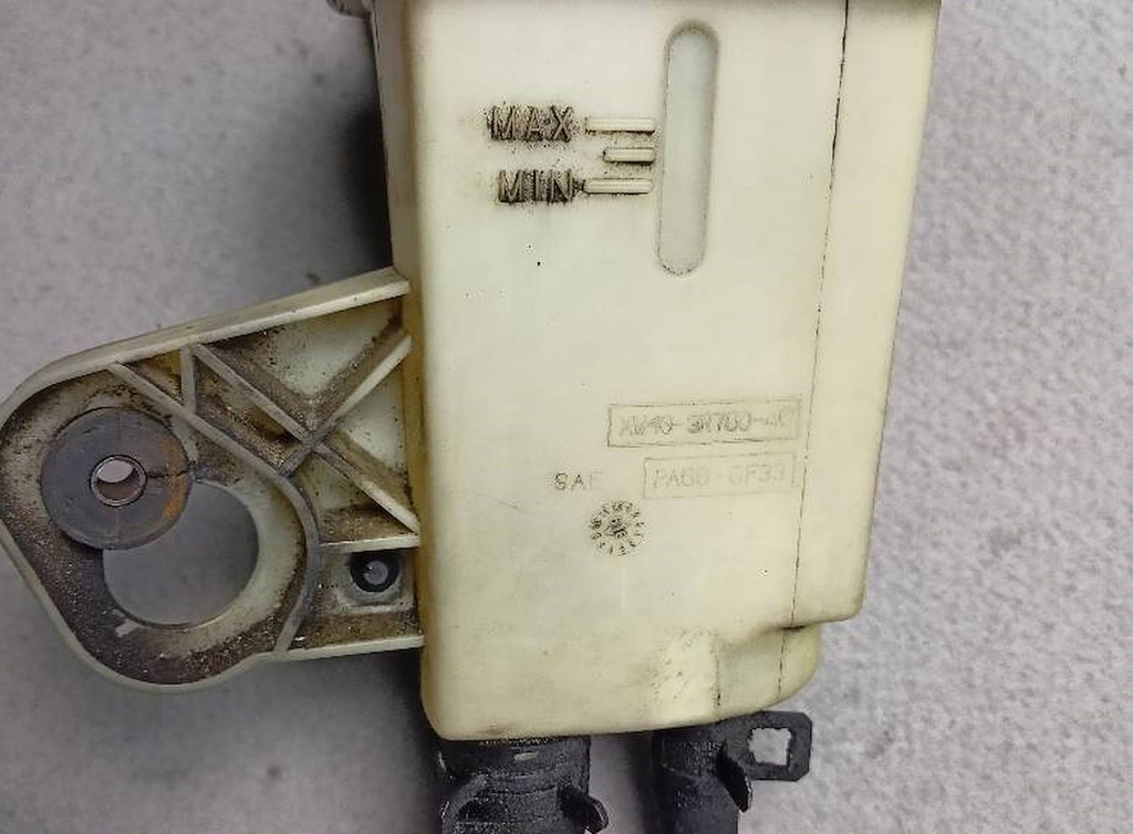 фото №1, Бак жидкость усилителя jaguar s-type