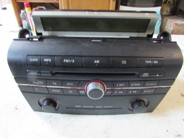 фото №1, Радіо mazda 3