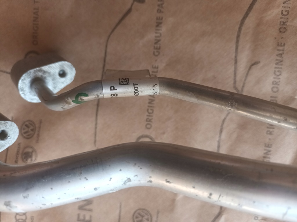 фото №10, Audi a4 b9 8w a5 f5 шланг wąż трубка кондиционера 8w0816738p 72km