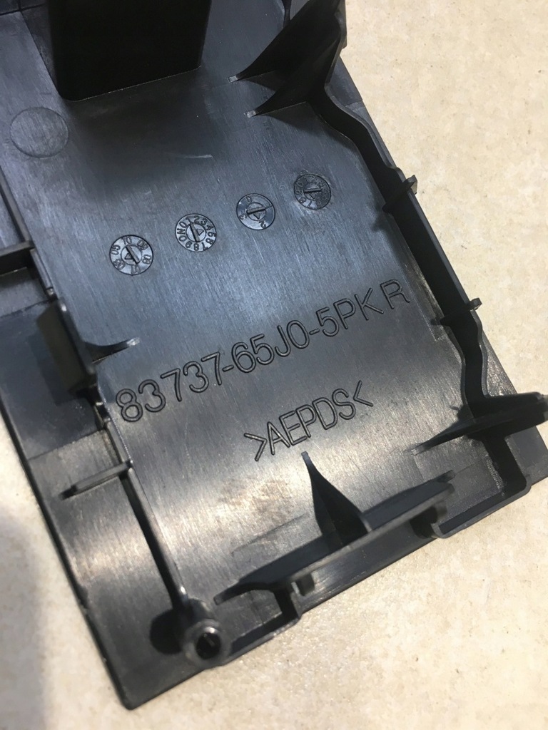 фото №5, Панель стекло правый задняя suzuki grand vitara ii 83737-65j0