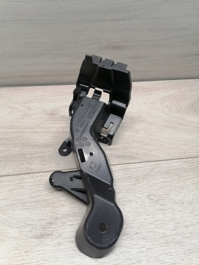 фото №1, Mercedes w205 напрямна бампера правий задня 2058850614