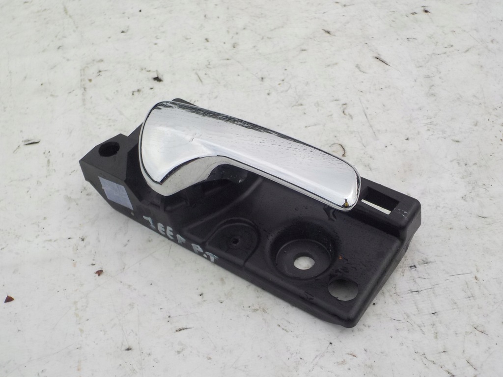 фото №5, Jeep grand cherokee wk2 ручка дверь правый задняя eu