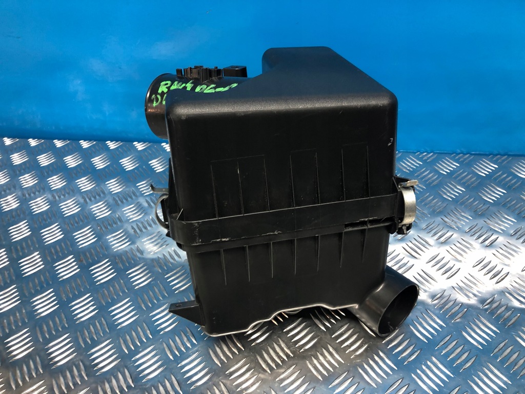 фото №5, Toyota rav4 iii 2.2 lift корпус фільтра повітря