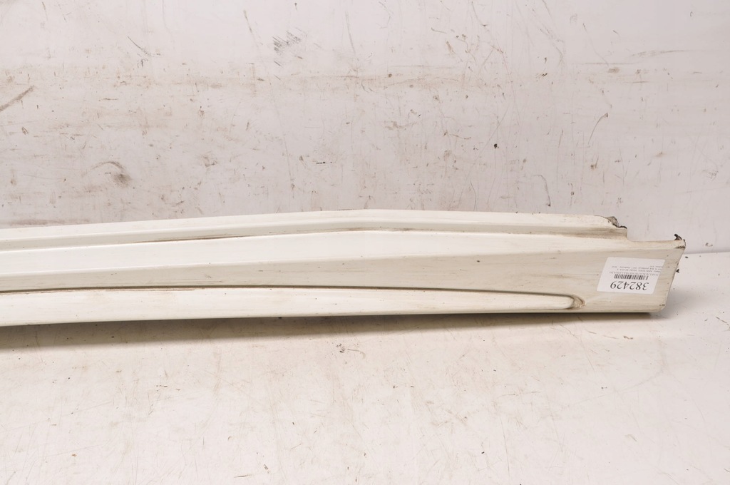 фото №8, Mercedes w176 накладка порог левая 650 a1766980054