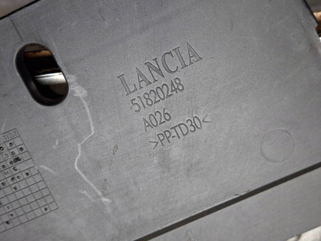 фото №7, Захист плита pod бампер lancia delta iii 08- 51820248