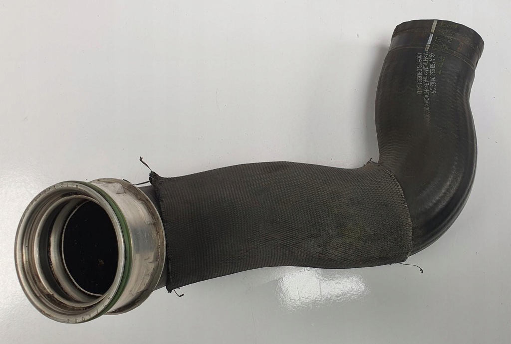 Пабтрубок  труба интеркулер mercedes w169 a1695280482 Цена