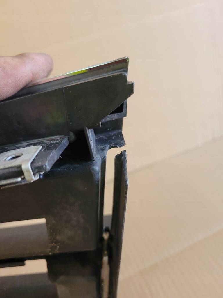 фото №5, Vw touareg iii решітка радіатора решітка радіатора перед хром na частини