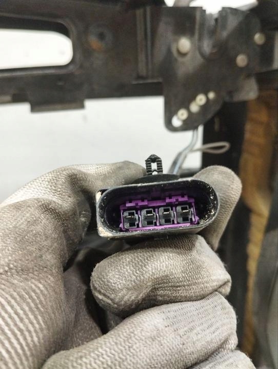 фото №9, Усилитель передние bentley continental flying spur 2012 3w0805931c