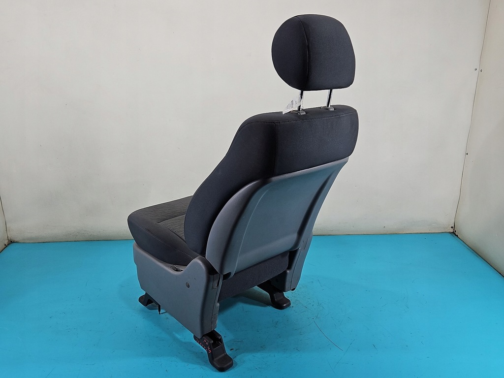 фото №7, Сиденье правый перед пассажира hyundai h1 ii 07-15