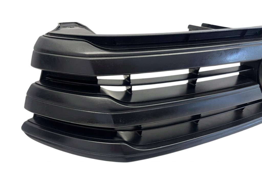 фото №6, Toyota hilux viii 8 15-18 решётка радиатора решётка радиатора w бампер перед