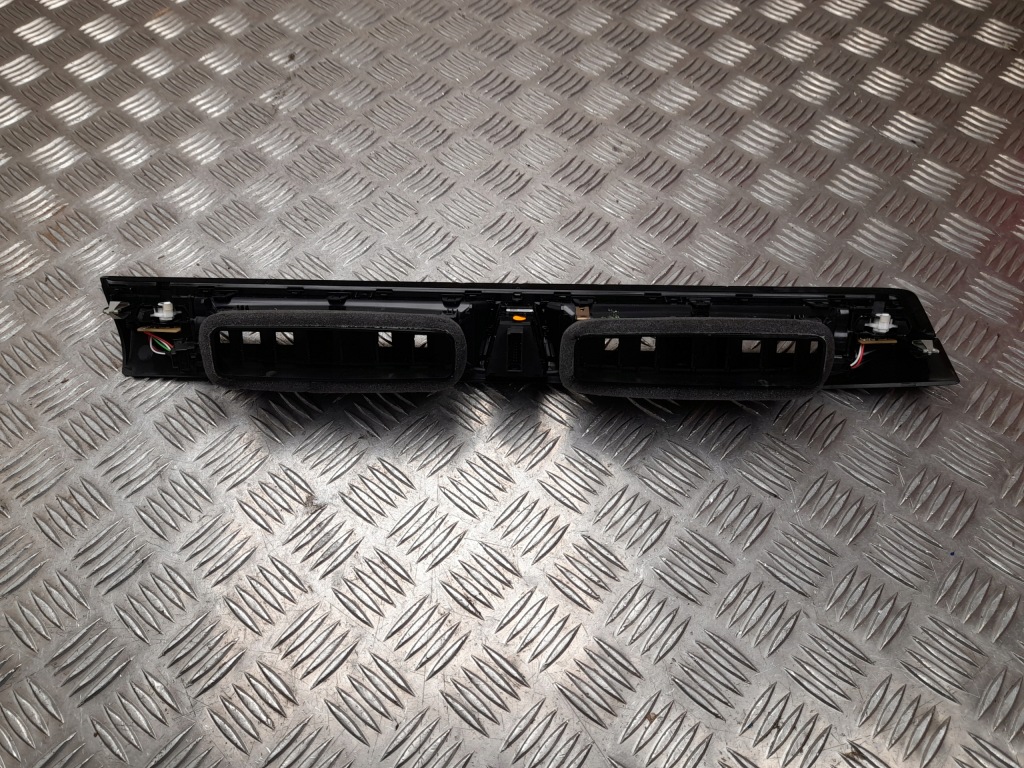 Насадка воздушная bmw ix 2023 центральный 9490662 в Украине