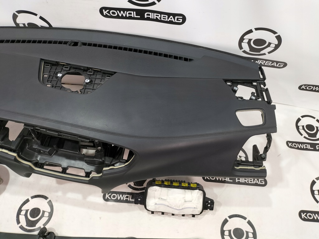 фото №5, Kia proceed 3 iii приборная панель консоль подушка безопасности подушки безопасности ремни оригинал