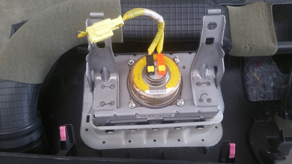 фото №12, Приборная панель подушки безопасности ремни датчик toyota rav4