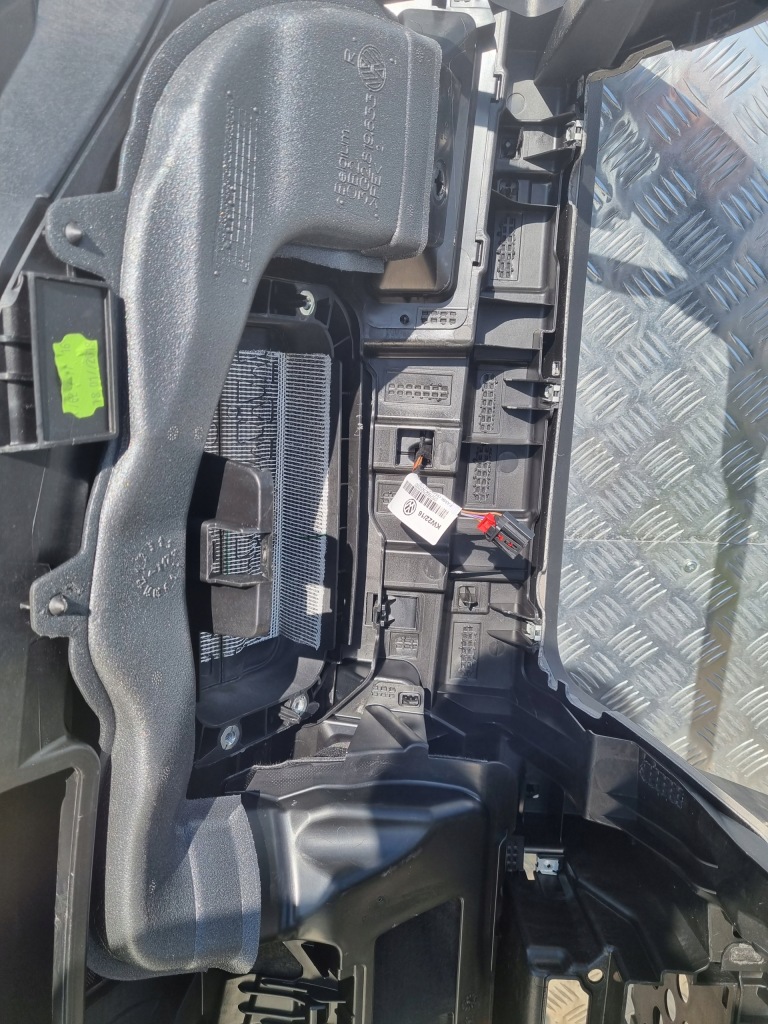 фото №8, Vw passat b8 консоль приборная панель приборная оригинал uk