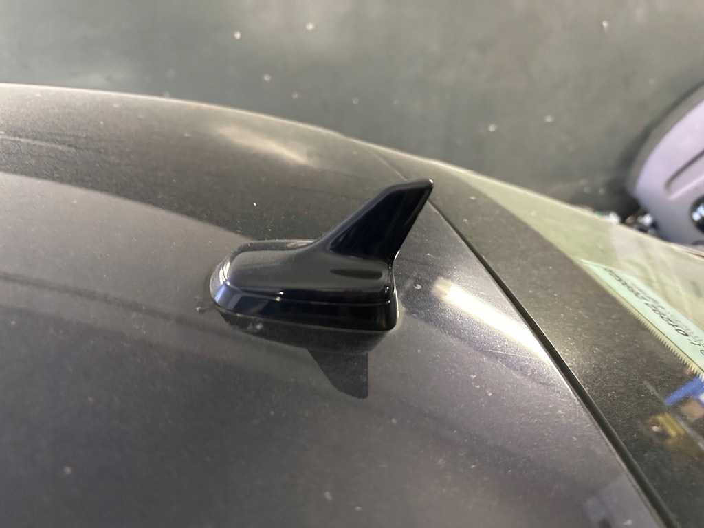 фото №1, Антена gps плавник audi a8 d3 lz5d