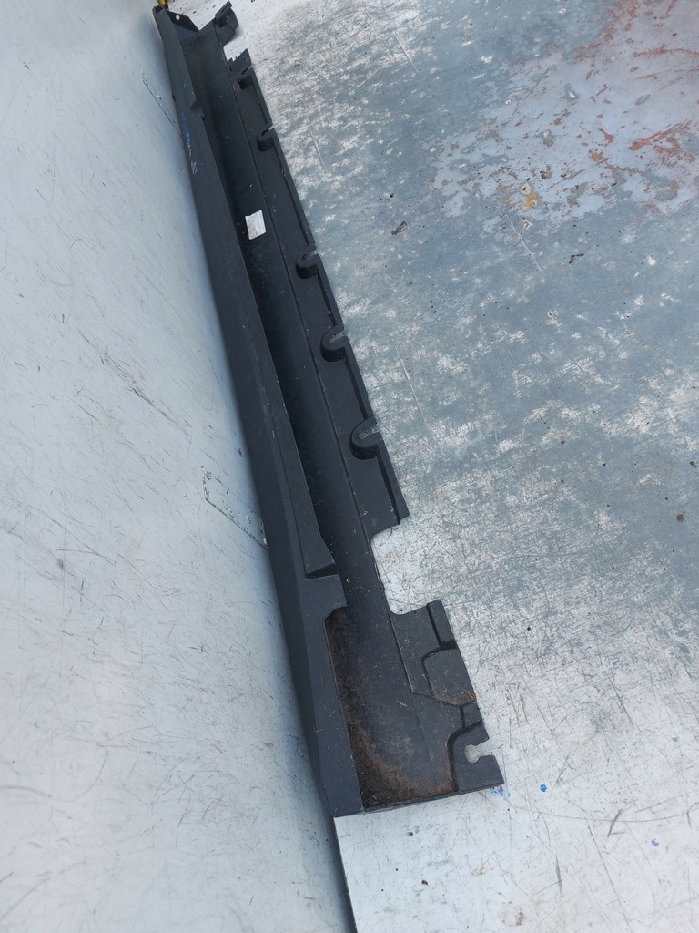 фото №9, Mercedes glk 204 молдинг порог порог правый