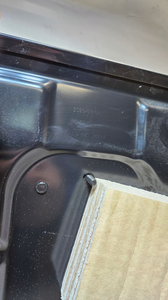 Капот кришка двигуна audi a6 c7 4g 4g0823029a нова Доставка