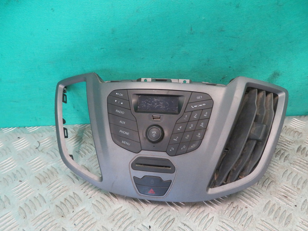 фото №1, Рамка панель радіо ford transit mk8