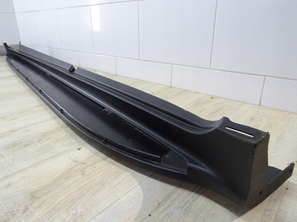 фото №1, Mercedes glc w253 молдинг порог левая a2536980300