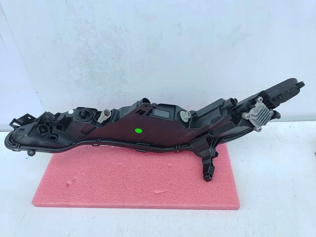 Nissan juke 2 f16 фара правый  перед передняя верхний 4543 в Украине