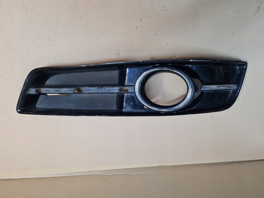 Audi a3 рестайлинг  8p0 решётка левая бампер перед оригинал Доставка