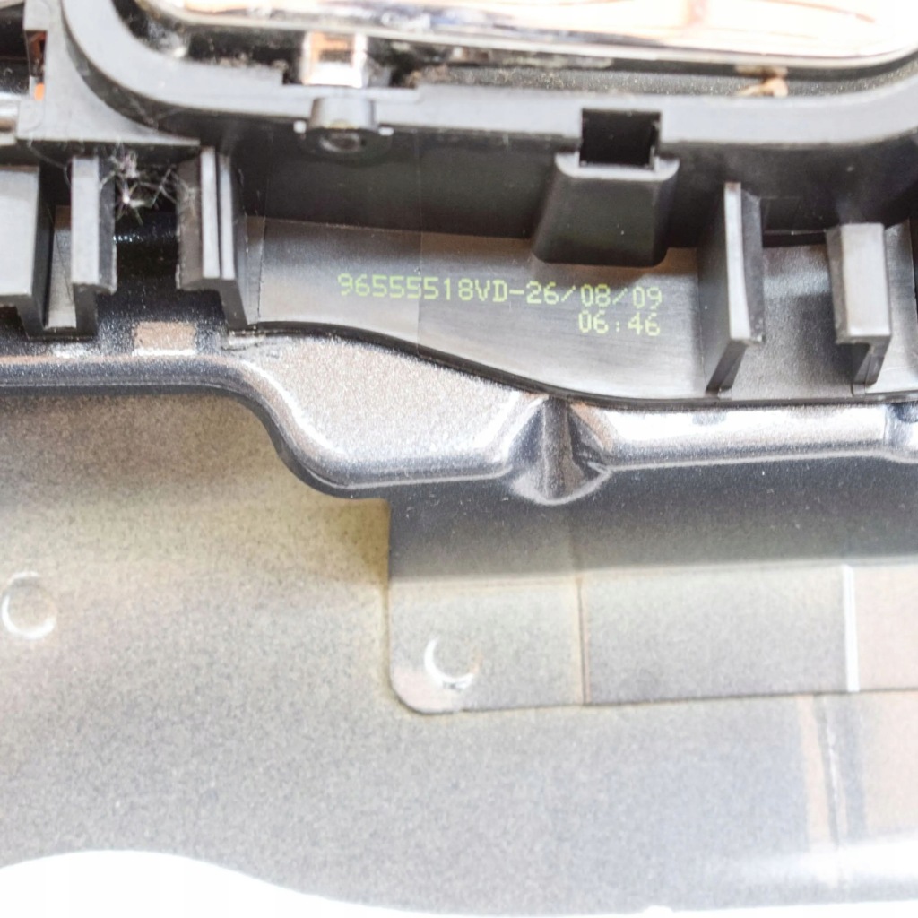 фото №10, Citroen c4 i picasso 2010 левая сторона дверь задние