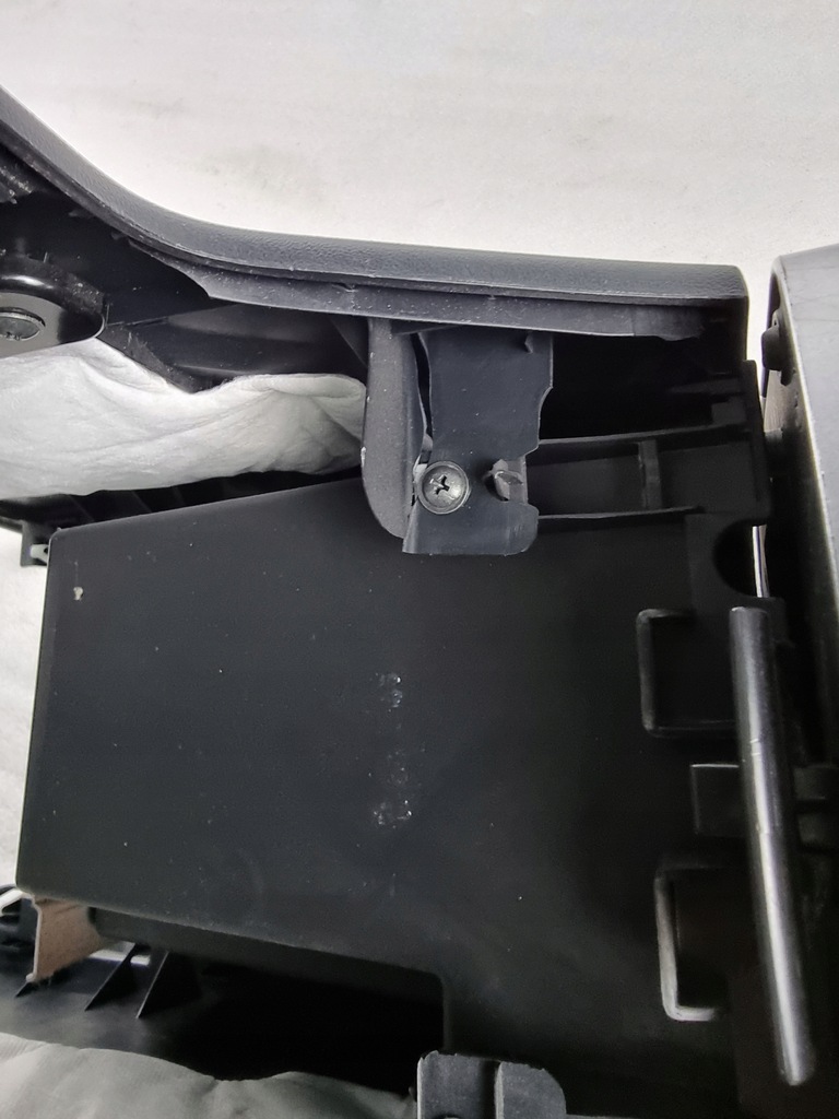 фото №9, Hyundai ix35 тунель середній підлокітник