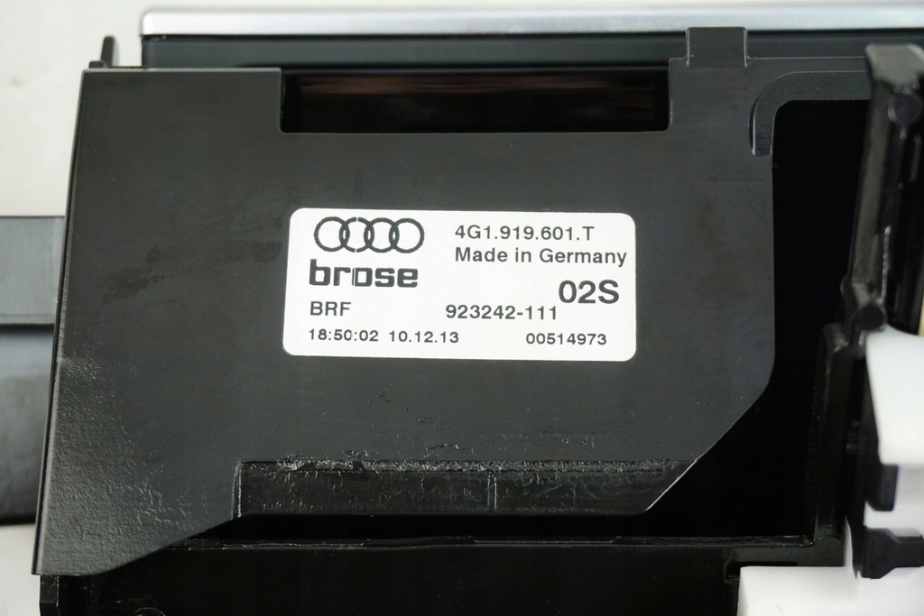 фото №2, Підйомник радіо дисплей екран audi a6 c7 4g1919601t