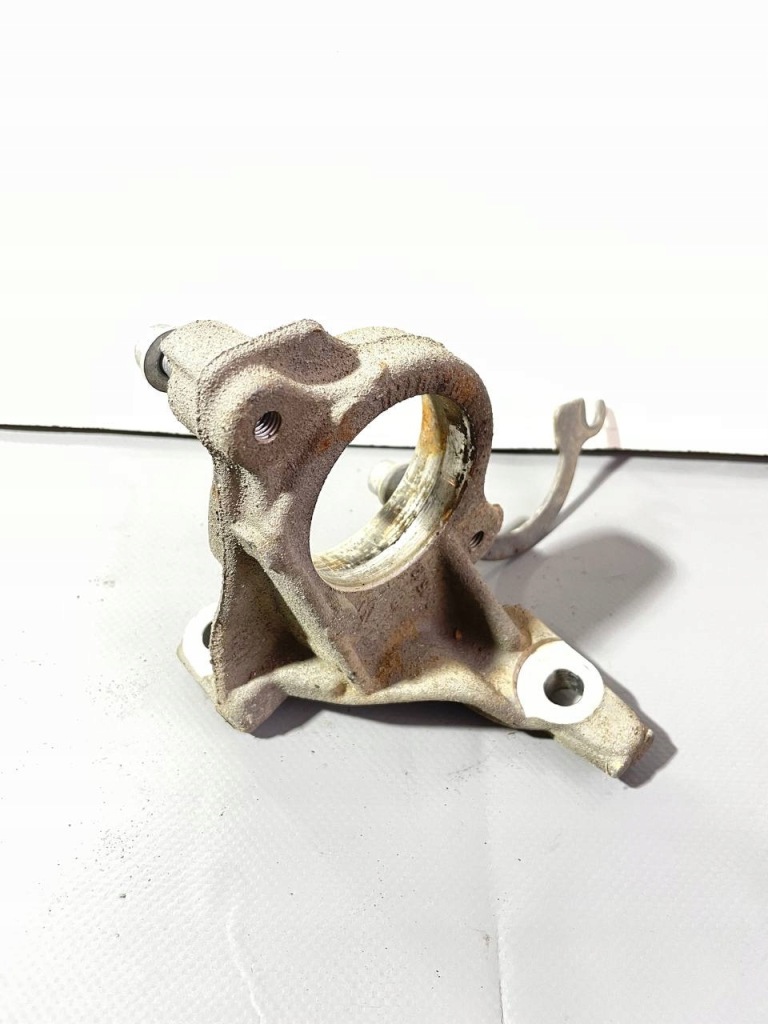 фото №1, Кронштейн підпора основа піввісь peugeot citroen 1.6 hdi - 9678074180