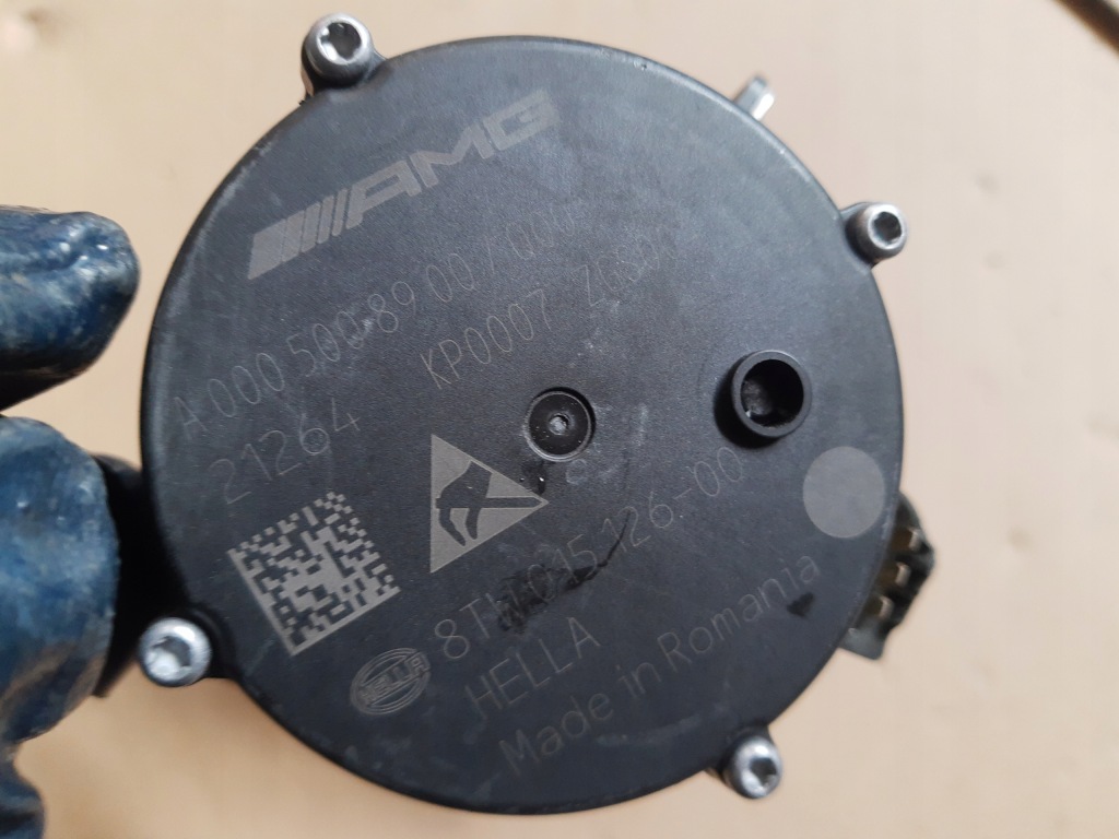 Mercedes gle w167 63 amg 6.3 2x насос помпа воды кронштейн Киев