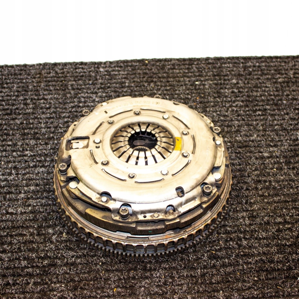 Mercedes-benz c w205 2015 зчеплення / комплект Недорого