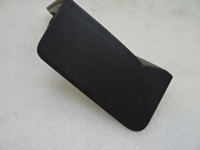 фото №5, Citroen ds7 правая заглушка треугольник защита крыла заднего задняя 9824575977