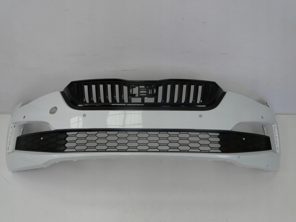 фото №1, Skoda scala бампер перед передній 567 567807221 pdc