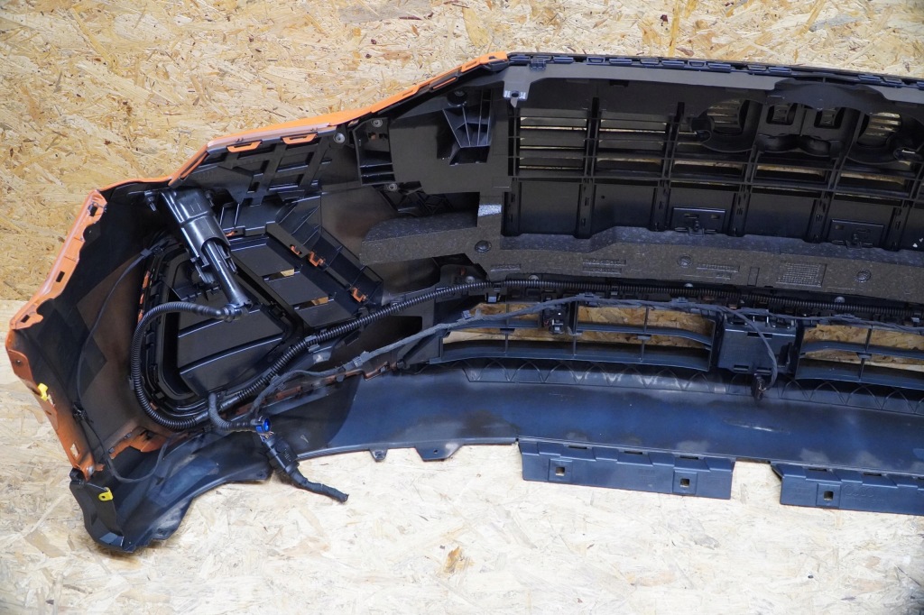 Бампер перед 4pdc 2xsprysk audi q3 ii f3n y2h s-line 19- Київ