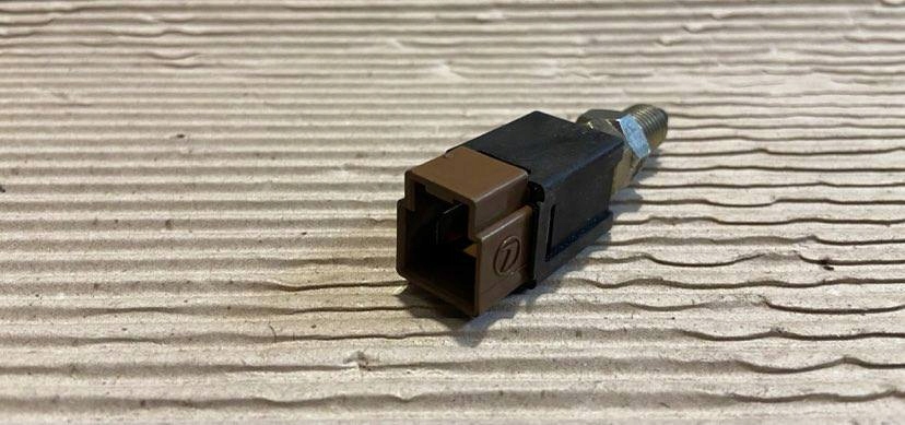 фото №1, Датчик стоп subaru impreza gt