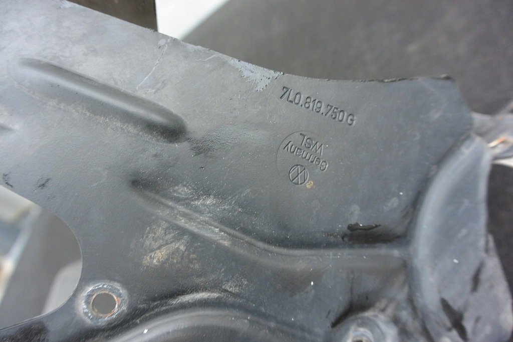 фото №8, Audi q7 кронштейн webasto 4l0971981c