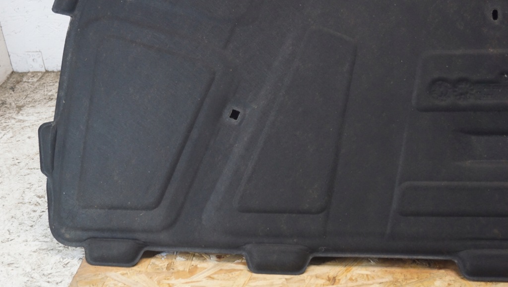 фото №10, Шумоизоляция капот + клипсы audi a4 b8