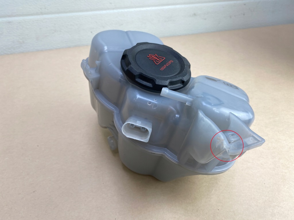 фото №11, Vw id.4 audi q4 e-tron бачок расширительный