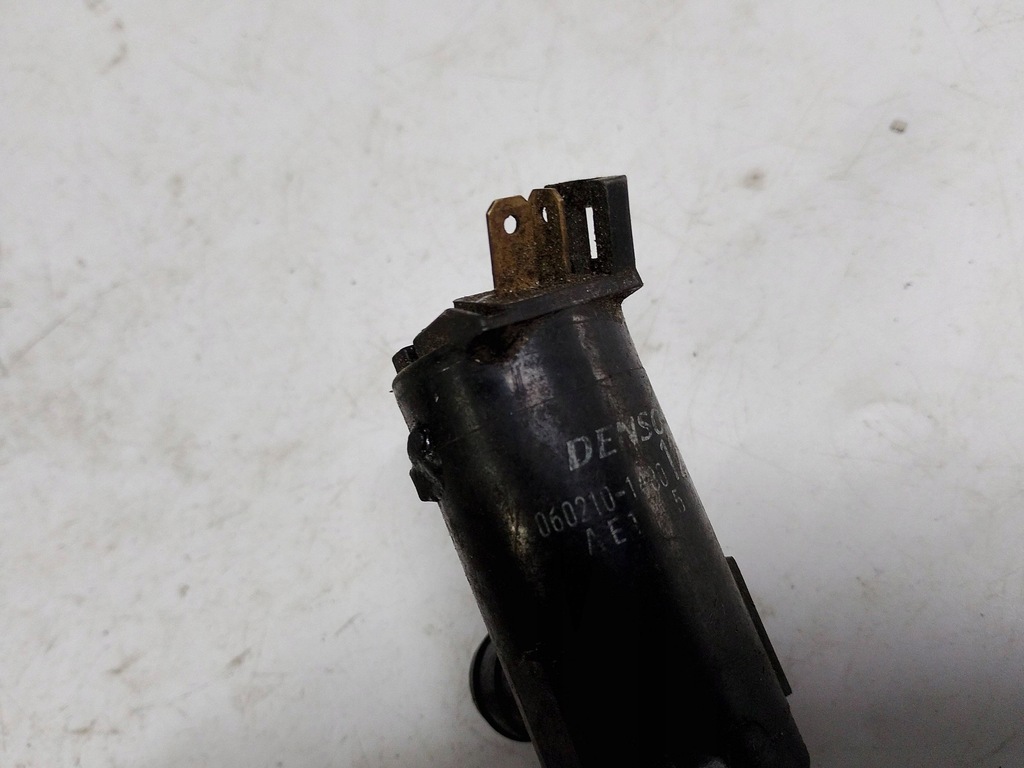 фото №5, Denso помпа омывателя 060210-1480 europa