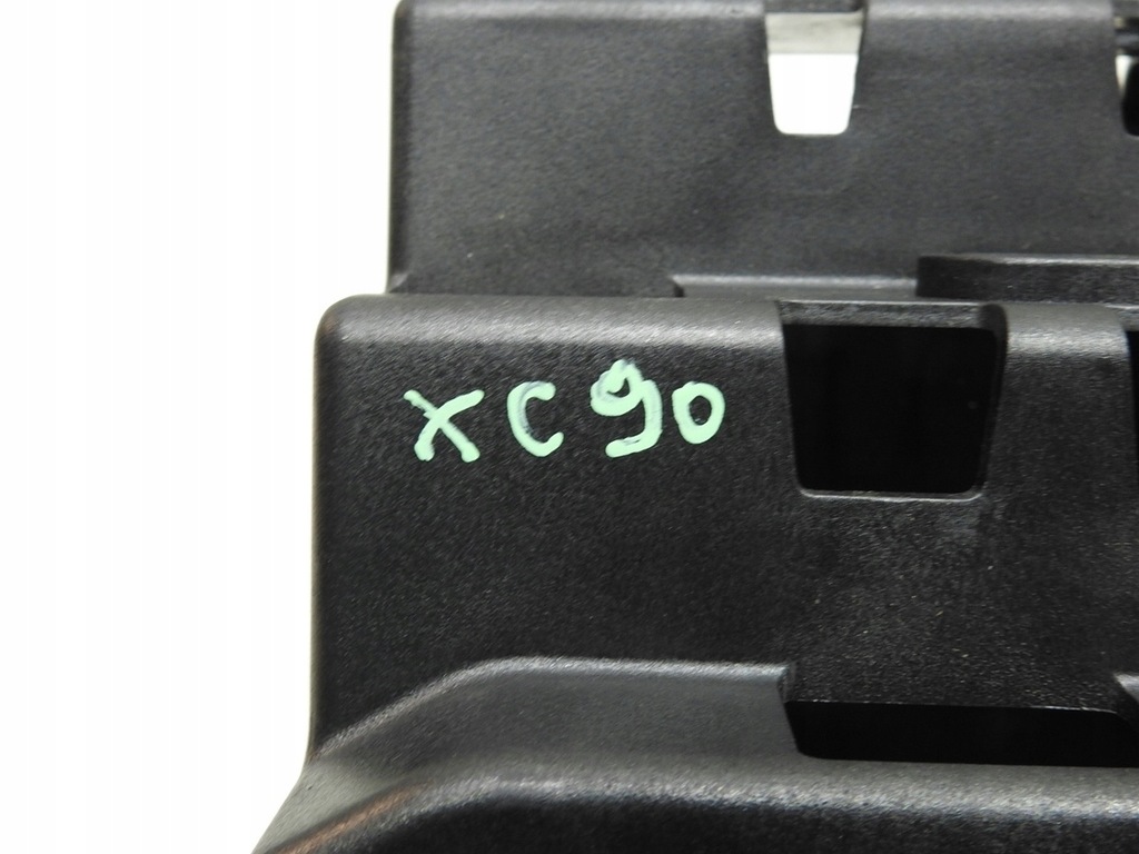 фото №6, Каркас рамка радио volvo xc90 i