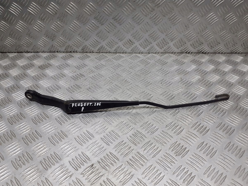 фото №1, Рычаг дворники правый перед peugeot 206