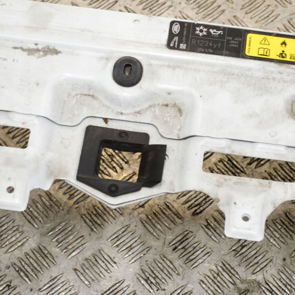 Jaguar e-pace 2019 панель крепления радиатора / верх Недорого