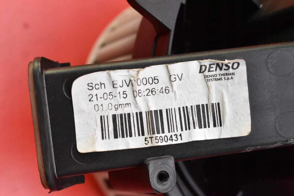 Воздуходувка вентилятор обдув европа  5t5930100 jeep renegade 1 1 15-20 Недорого