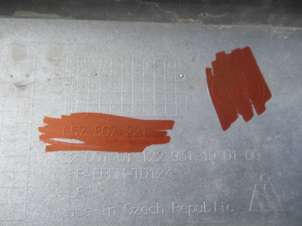 фото №10, Skoda оригинальный номер 657807221 бампер