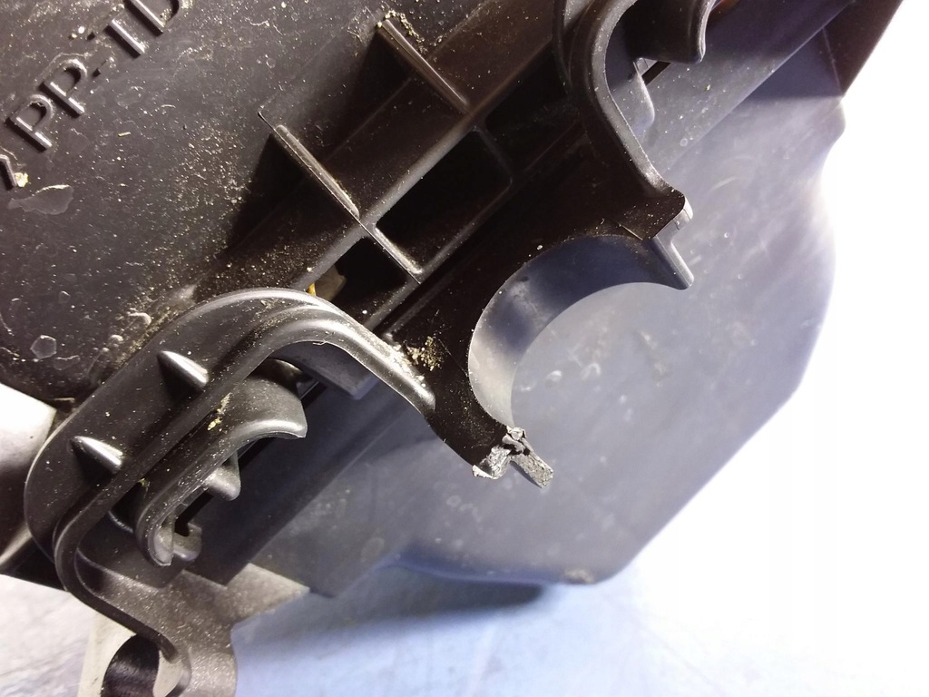 фото №4, Space star ii 1.2 корпус фильтра воздуха